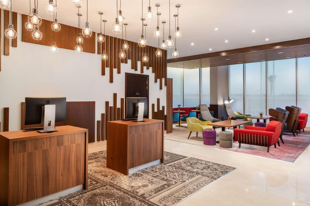 Park Inn By Radisson Jeddah Madinah Road Exterior foto